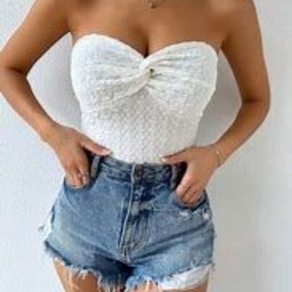 Like New SXY Twist Front Textured Tube Bodysuit - Size 6 - Picture 1 of 3